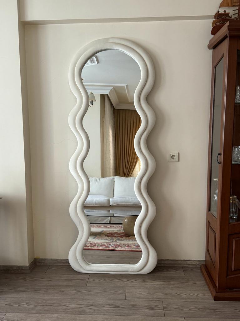 Curvy Floor Mirror, Wavy Full Lenght Mirror, Curvy Squiggle Mirror, Full Body Mirror, Irregular Asymmetrical Floor Mirror, Mirror Home Decor