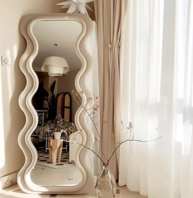 Curvy Floor Mirror, Wavy Full Lenght Mirror, Curvy Squiggle Mirror, Full Body Mirror, Irregular Asymmetrical Floor Mirror, Mirror Wall Decor